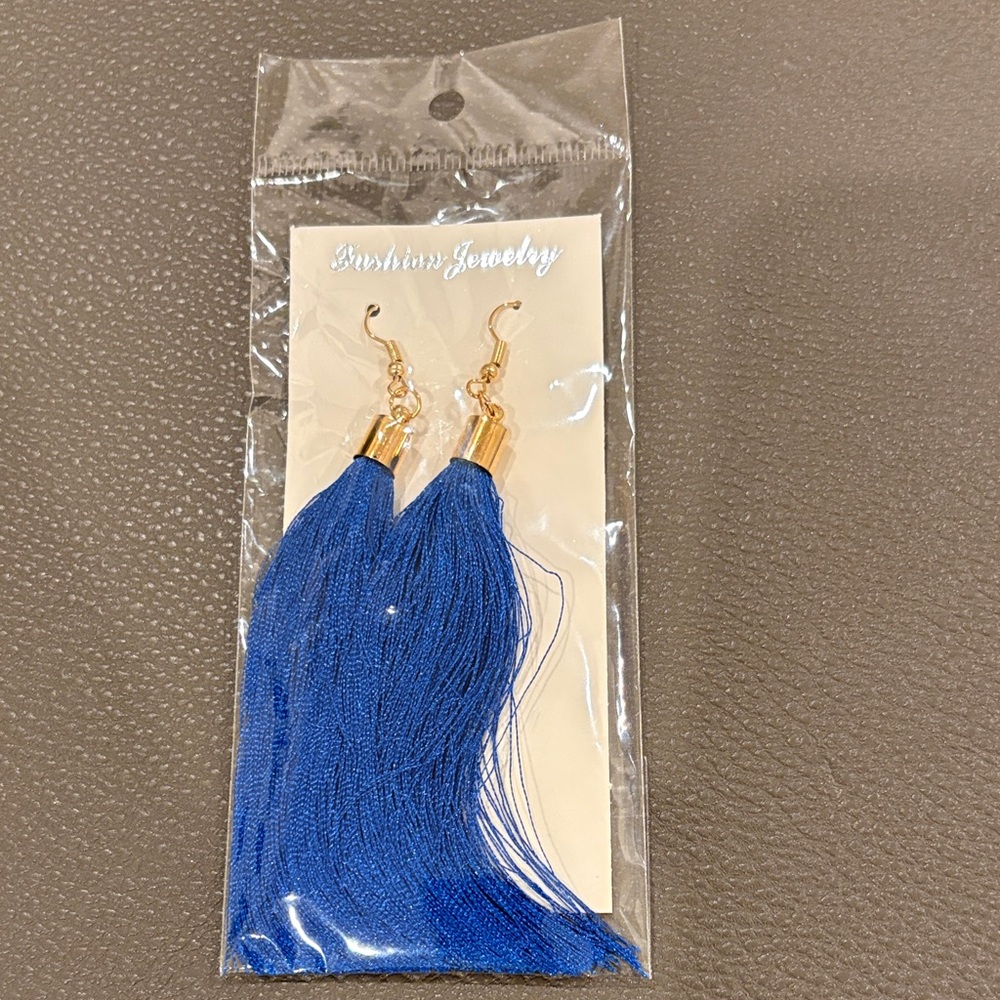 Fashion Jewelry Sapphire Blue Tassel Earrings
